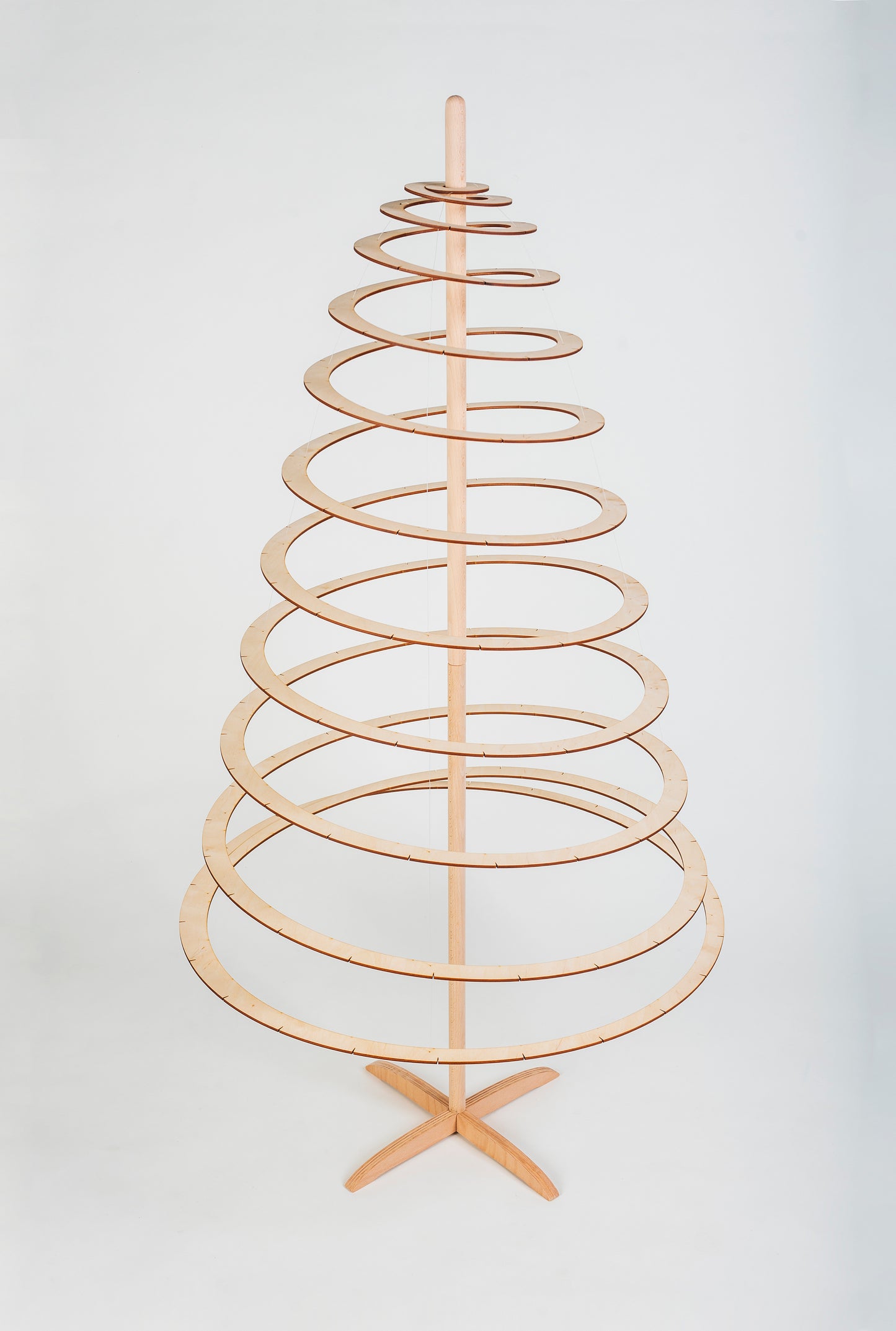 Spira wooden Christmas tree